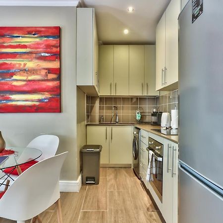 Fairmile On Main Apartment Кейптаун Екстериор снимка