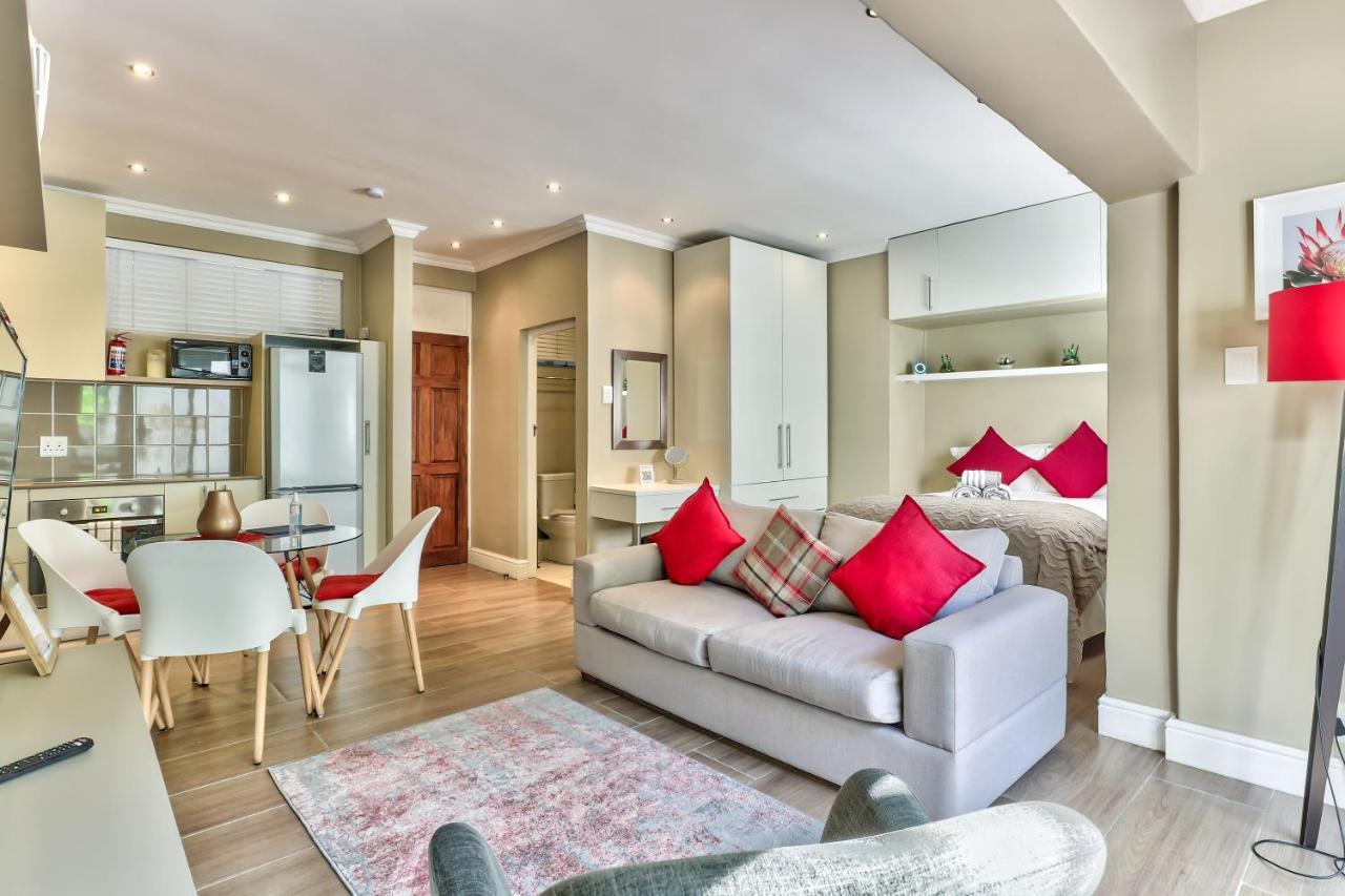 Fairmile On Main Apartment Кейптаун Екстериор снимка