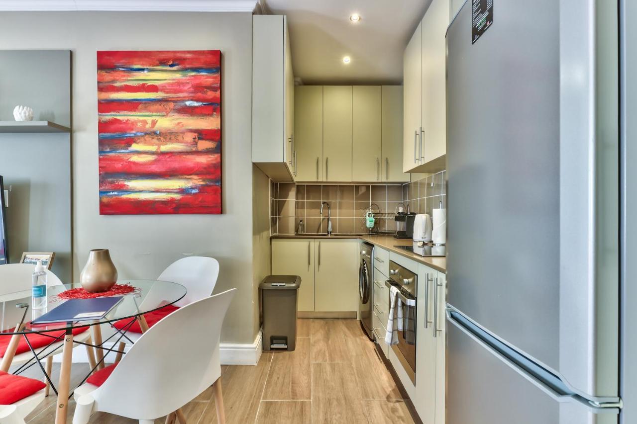 Fairmile On Main Apartment Кейптаун Екстериор снимка