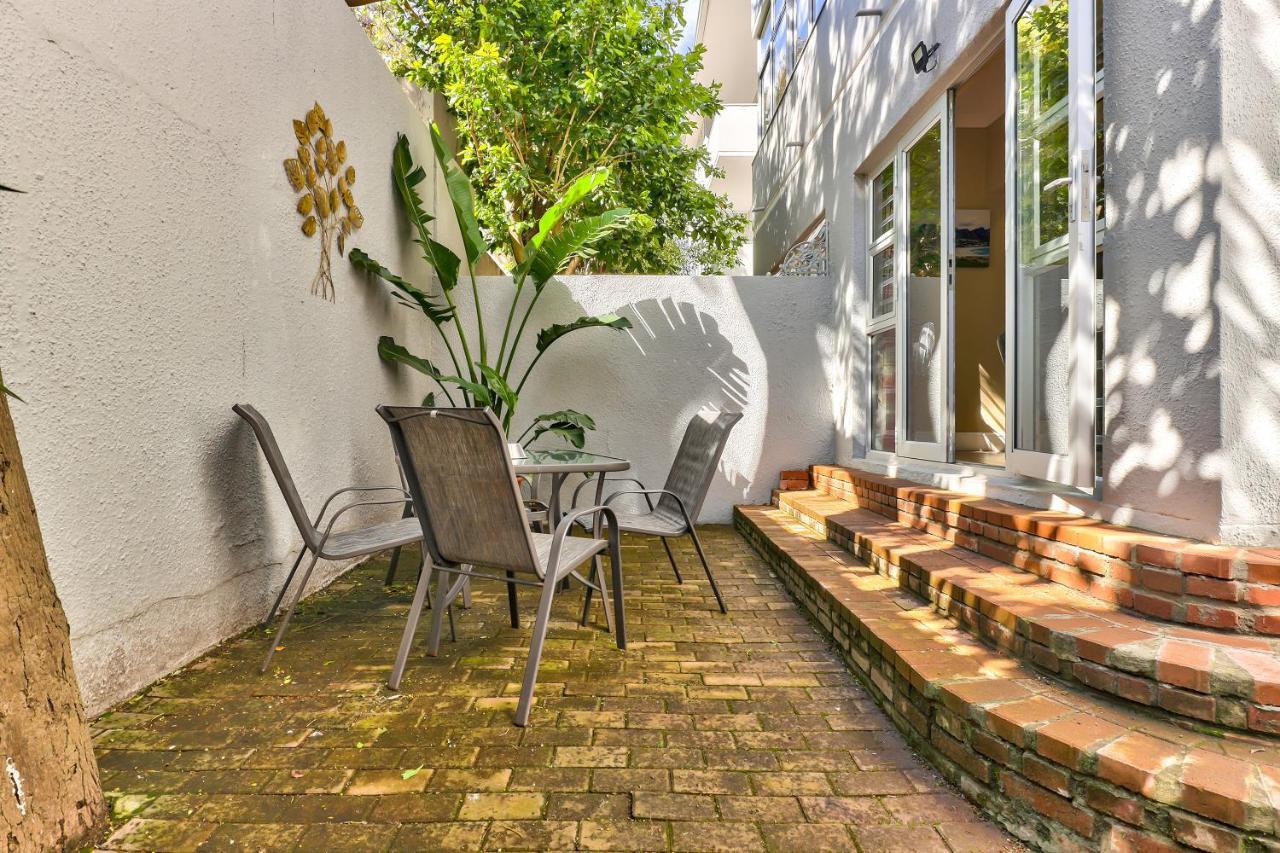 Fairmile On Main Apartment Кейптаун Екстериор снимка